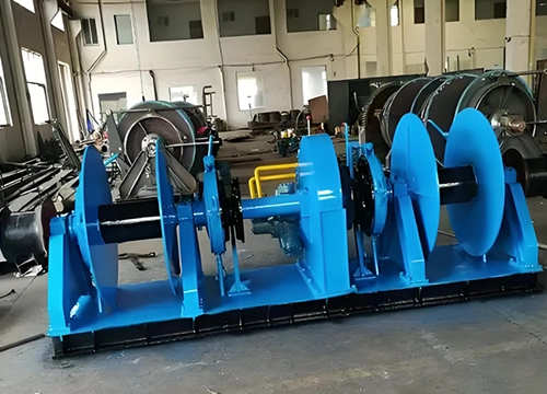 Verricello elettrico simmetrico
